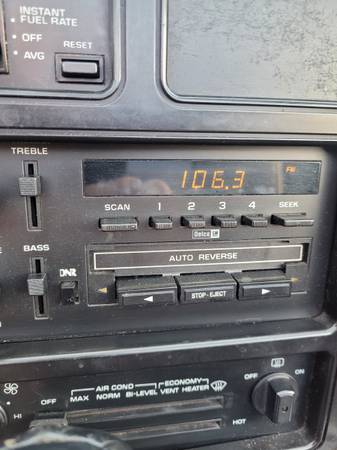 1984 Chevrolet Corvette Base 2dr Hatchback — photo 10
