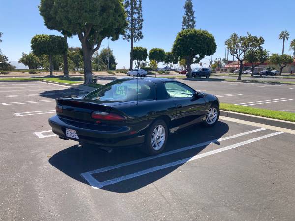 1996 Chevrolet Camaro Z28 2dr Hatchback — photo 4