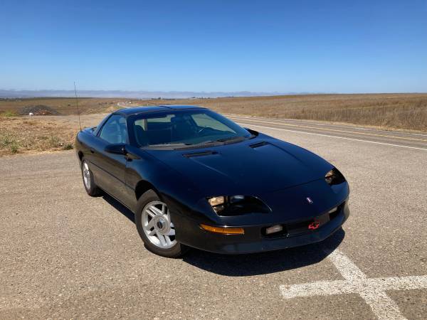 1996 Chevrolet Camaro Z28 2dr Hatchback — photo 1