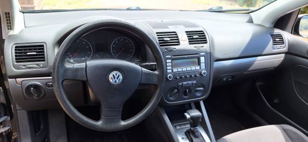 2007 Volkswagen Rabbit 2-Door 2dr Hatchback Manual — photo 5