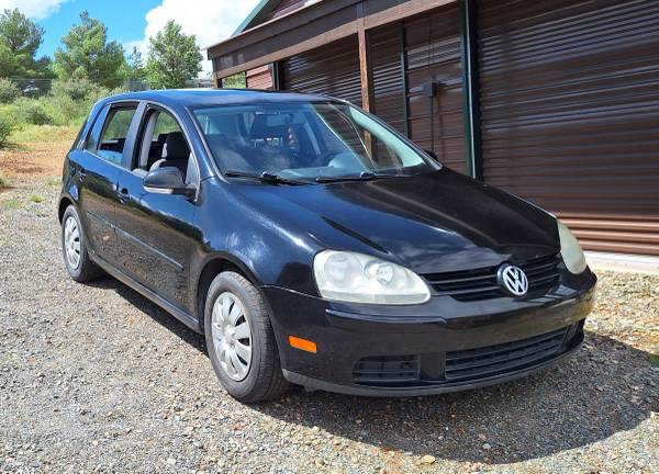 2007 Volkswagen Rabbit 2-Door 2dr Hatchback Manual — photo 1