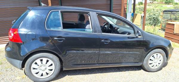 2007 Volkswagen Rabbit 2-Door 2dr Hatchback Manual — photo 4