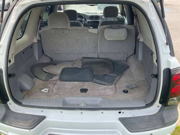 2005 Chevrolet Trailblazer LT 4x2 Automatic — photo 12
