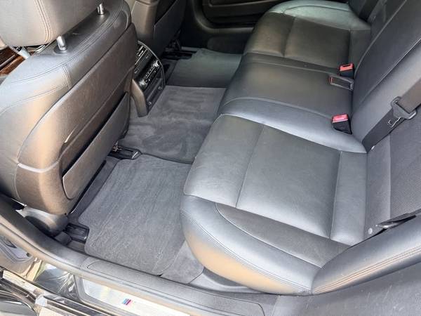 2014 BMW 740li — photo 9
