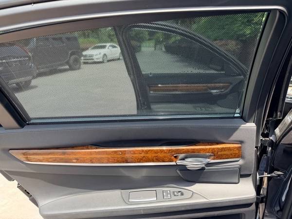 2014 BMW 740li — photo 10