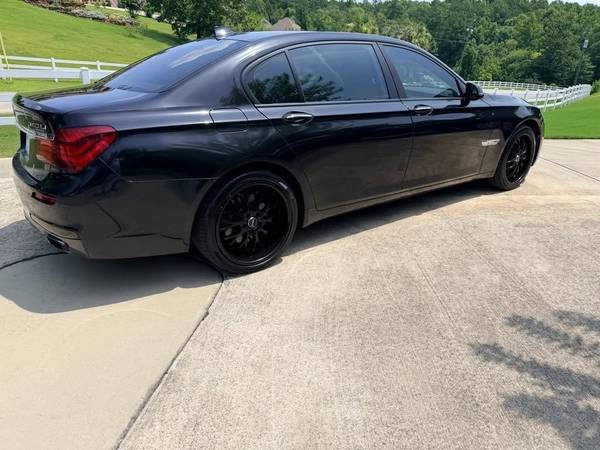 2014 BMW 740li — photo 2