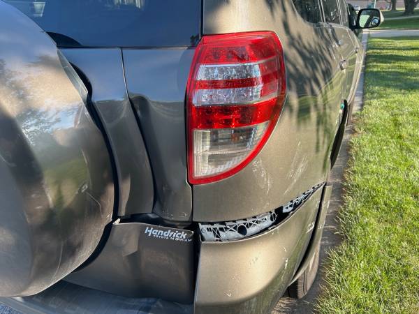 2011 Toyota Rav4 Base 4dr 4x4 Automatic — photo 10