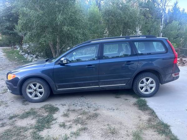 2009 Volvo Xc70 T6 4dr All-wheel Drive Wagon Automatic — photo 4