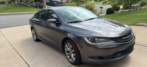 2015 Chrysler 200 C — photo 5