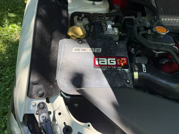 2016 Subaru WRX STI Limited w/Wing 4dr All-wheel Drive Sedan Manual — photo 2