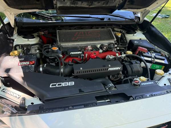 2016 Subaru WRX STI Limited w/Wing 4dr All-wheel Drive Sedan Manual — photo 4