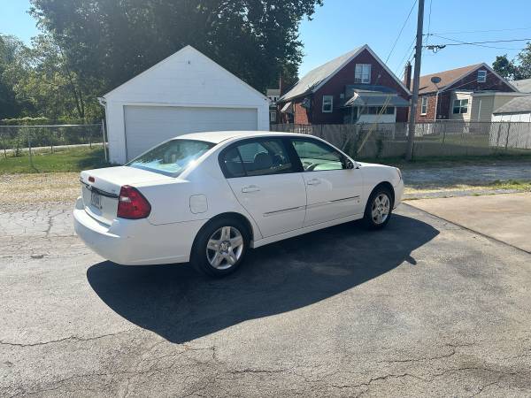 2006 Chevrolet Malibu LS 4dr Sedan Automatic — photo 4