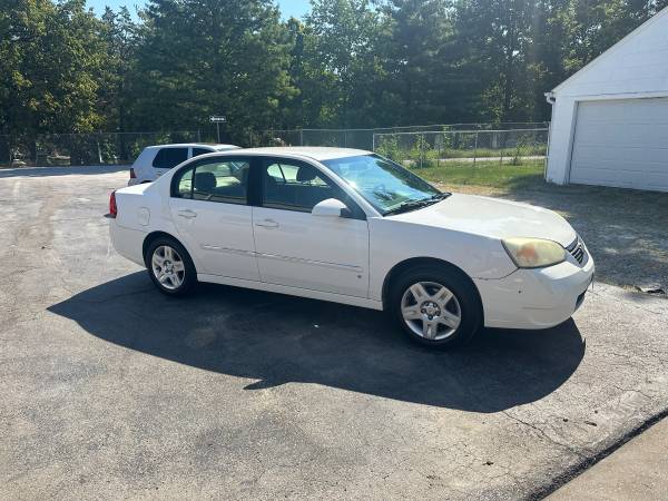 2006 Chevrolet Malibu LS 4dr Sedan Automatic — photo 3