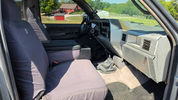 1995 Dodge RAM 2500 ST 2dr Extended Cab SB — photo 7