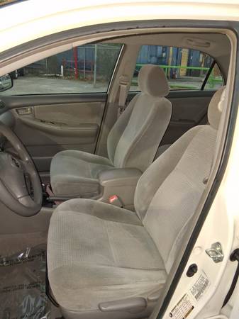 2006 Toyota Carolla — photo 6