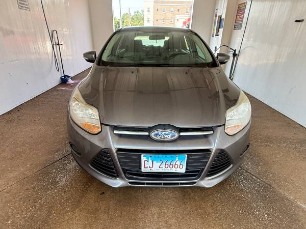2014 Ford Focus S 4dr Sedan Automatic — photo 5