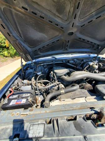 1989 Ford Bronco Base 2dr XLT 4WD SUV — photo 9