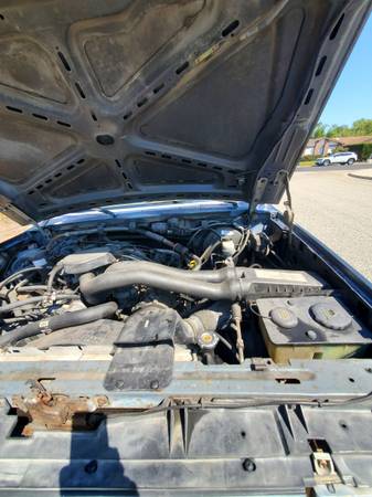 1989 Ford Bronco Base 2dr XLT 4WD SUV — photo 10