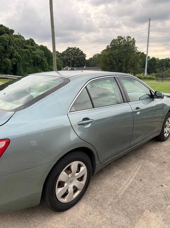 2007 Toyota Camry CE 4dr Sedan Automatic — photo 2