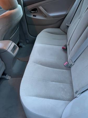2007 Toyota Camry CE 4dr Sedan Automatic — photo 4