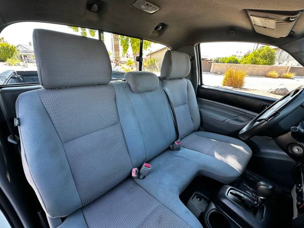 2014 Toyota Tacoma Base 4x4 Regular Cab 109.6 in. WB Automatic — photo 7