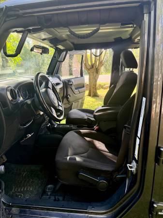 2014 Jeep Wrangler Sport — photo 7