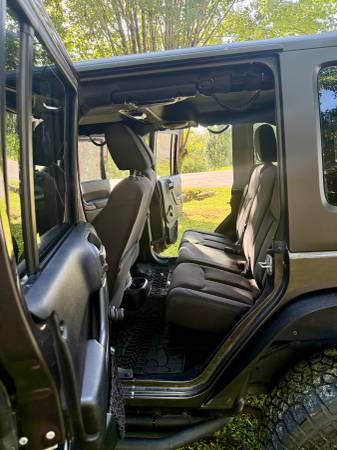 2014 Jeep Wrangler Sport — photo 8