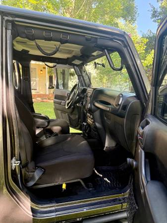 2014 Jeep Wrangler Sport — photo 10