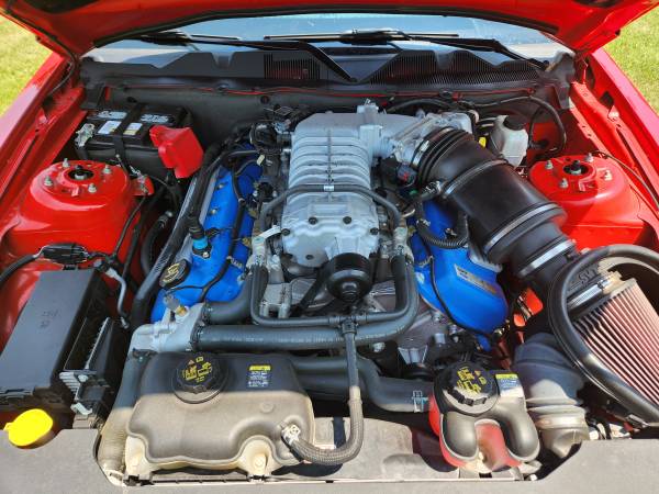 2011 Ford Mustang GT 2dr Coupe Manual — photo 12