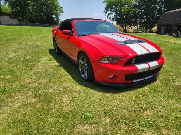 2011 Ford Mustang GT 2dr Coupe Manual — photo 4