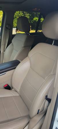 2015 Mercedes-Benz GL-Class Base GL 350 BlueTEC — photo 10