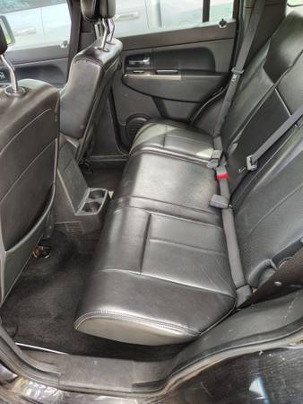 2012 Jeep Liberty Sport 4dr 4x2 Automatic — photo 8