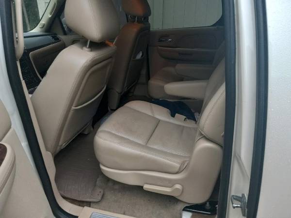 2013 Cadillac Escalade ESV Premium 4x2 Automatic — photo 10