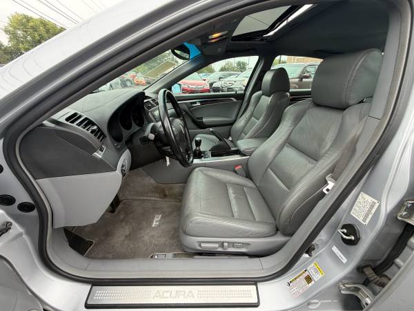 2005 Acura TL Base — photo 9