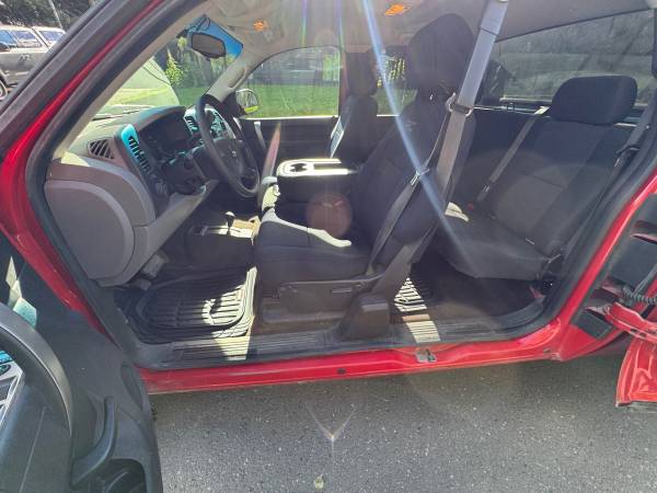 2013 Chevrolet Silverado 1500 LT 4x2 Regular Cab 8 ft. box 133 in. WB Automatic — photo 10