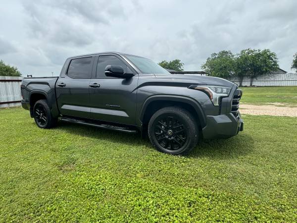 2026 Toyota Tundra 4WD Limited CrewMax 5.5' Bed (GS) Four Wheel Drive Automatic — photo 11