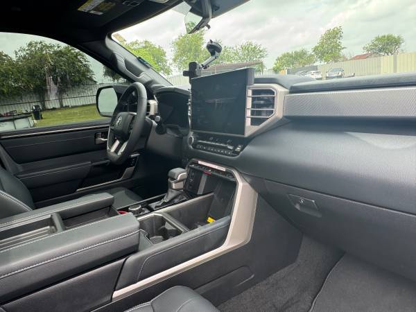 2026 Toyota Tundra 4WD Limited CrewMax 5.5' Bed (GS) Four Wheel Drive Automatic — photo 10