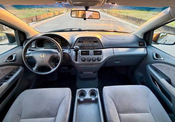 2007 Honda Odyssey LX Passenger Van Automatic — photo 5