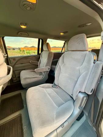 2007 Honda Odyssey LX Passenger Van Automatic — photo 7