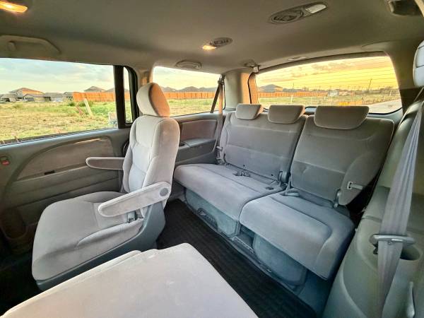 2007 Honda Odyssey LX Passenger Van Automatic — photo 8