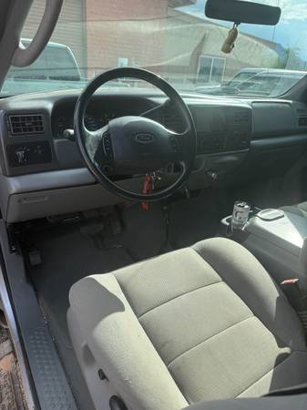 2004 Ford F 250 XL 4x4 SD Crew Cab 156 in. WB HD Manual — photo 7