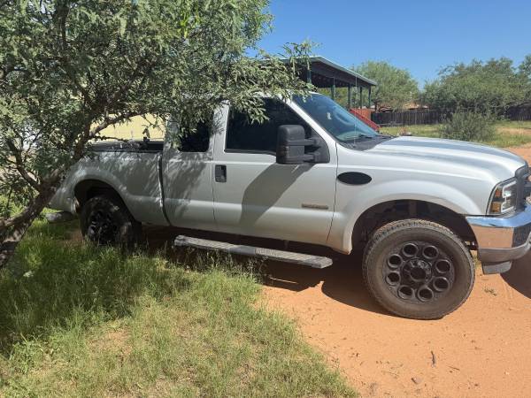 2004 Ford F 250 XL 4x4 SD Crew Cab 156 in. WB HD Manual — photo 4