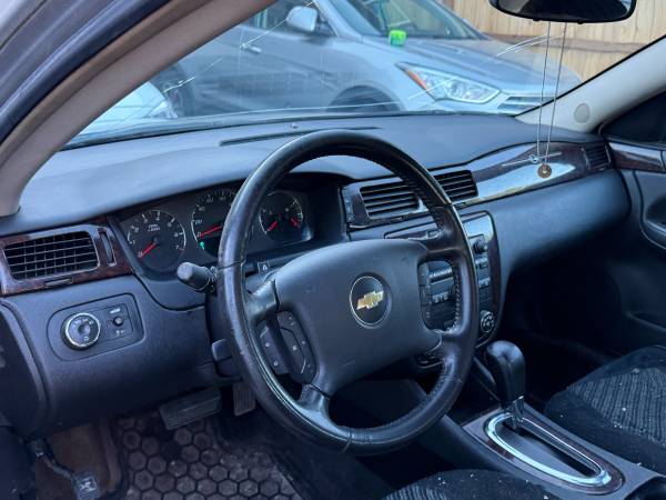 2012 Chevrolet Impala LS 4dr Sedan Automatic — photo 10