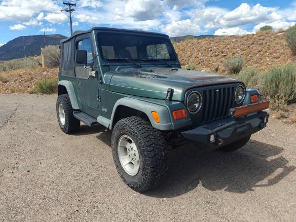 2000 Jeep Wrangler Sport 2dr 4x4 Manual — photo 8