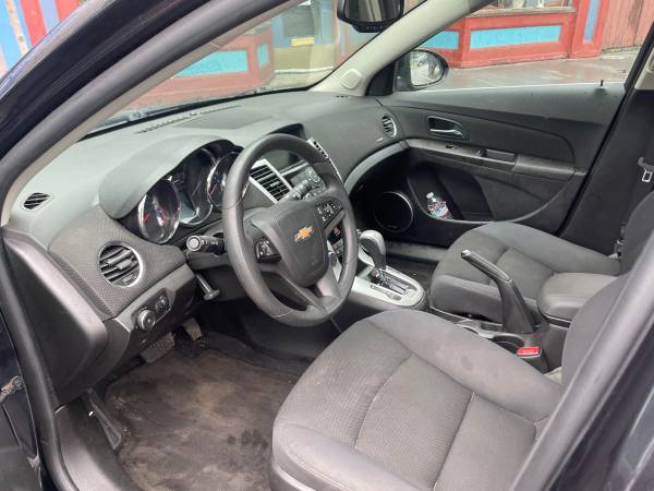 2016 Chevrolet Cruze LT Auto 4dr Sedan Automatic — photo 7