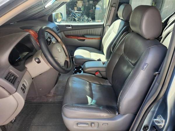 2008 Toyota Sienna XLE 4dr Front-wheel Drive Passenger Van Automatic — photo 2