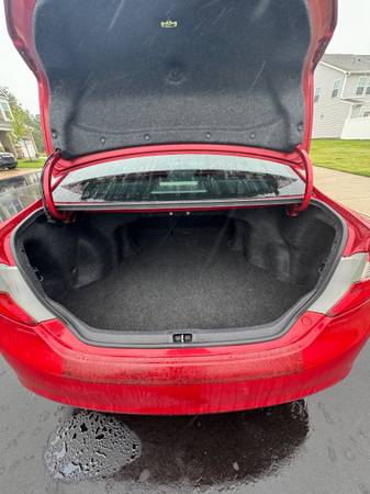 2014 Toyota Camry SE — photo 9