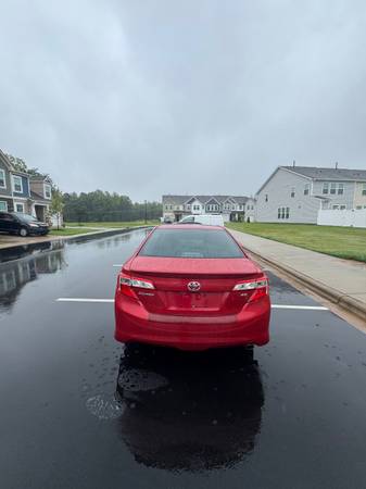 2014 Toyota Camry SE — photo 4