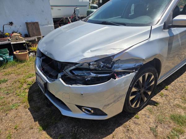2016 Nissan Sentra S 4dr Sedan CVT — photo 2