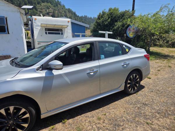 2016 Nissan Sentra S 4dr Sedan CVT — photo 4